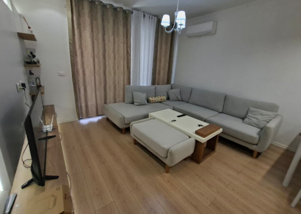 AFFITTASI APPARTAMENTO 1+1 | FIORI DI BOSCO