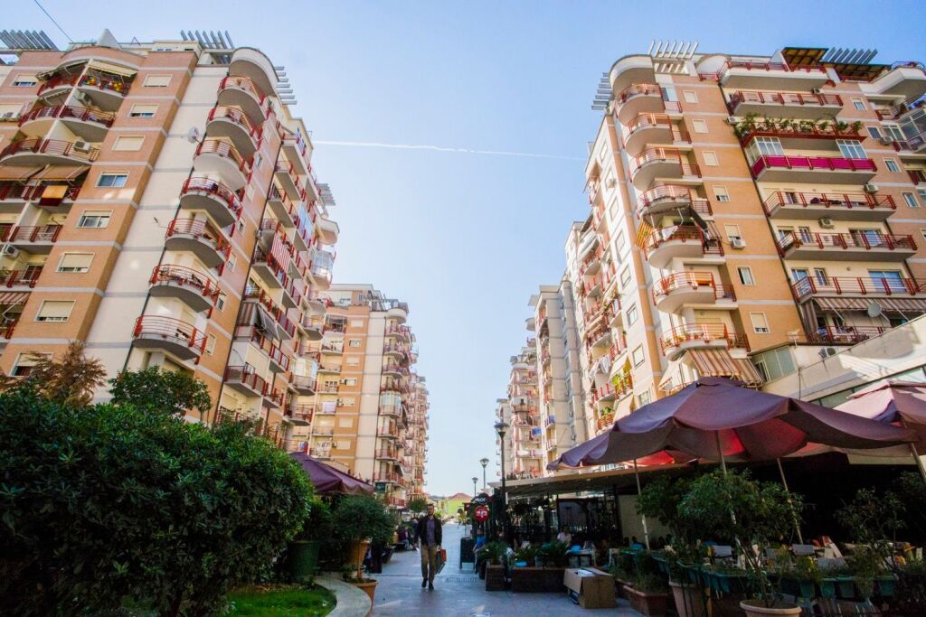 Tirane, affittasi appartamento 3+1+2+Annesso+Balcone (Don Bosko)
