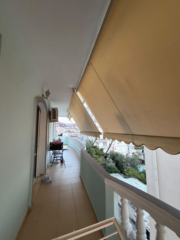 Apartament ne shitje 4+2+1 Sarande