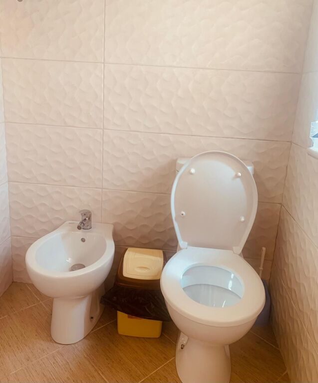 Garsoniere me Qira Rruga e Kavajes Tirane