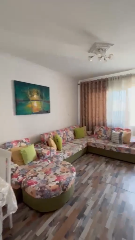 Apartament 2+1+2 per shitje Astir !