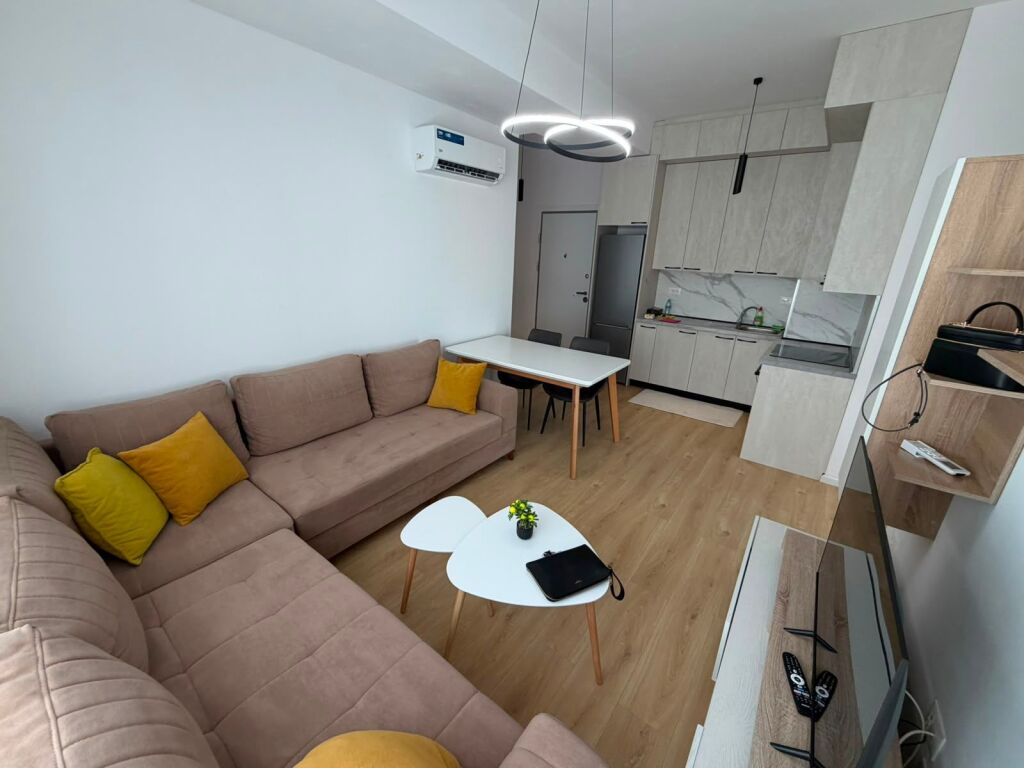 🏡 JEPET ME QIRA APARTAMENT 1+1  📍 Ali Demi – Kompleksi Kadiu