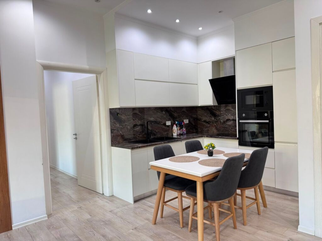 Apartment 2+1+2 for rent, Dry Lake!