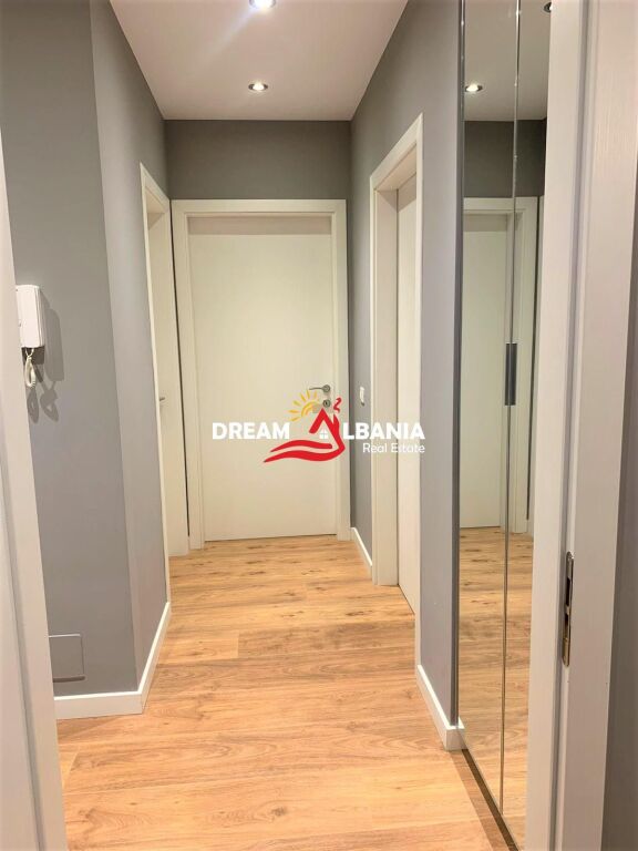 2+1 Apartment for rent in the 21 Dhjetori area at the Kontakt Complex in Tirana (ID 42211273)
