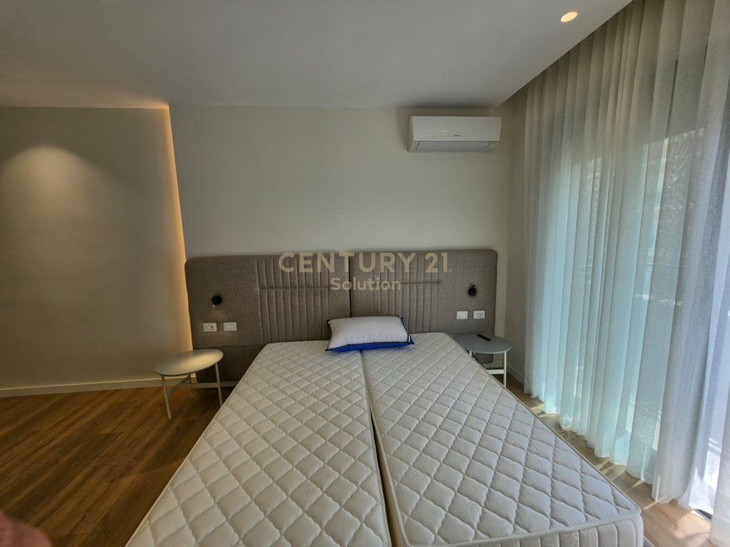PREMIUM STUDIO FOR RENT, OPPOSITE RADISSON