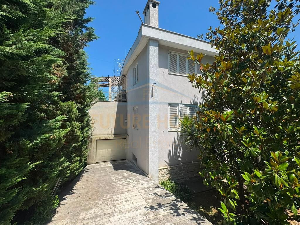 3-STOREY VILLA FOR SALE, TAPIZE, TIRANA