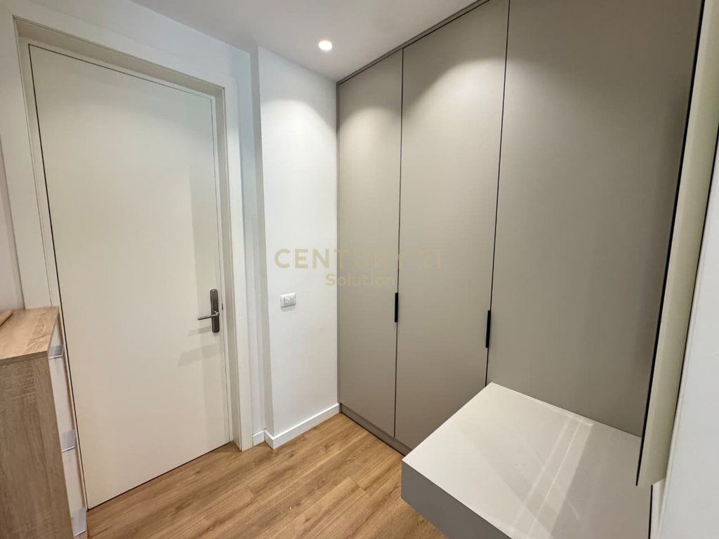 PREMIUM STUDIO FOR RENT, OPPOSITE RADISSON