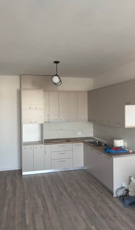 In Affitto Appartamento 2+1+2 - Via 5 Maji, City Garden