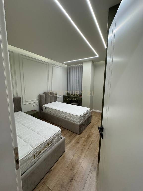 Premium Apartment 2+1+2+Parking for Rent, Dry Lake