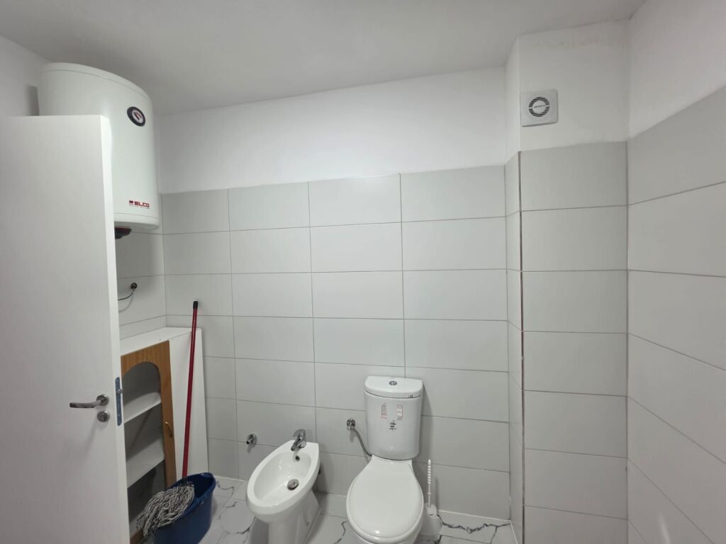 Rent | Apartament 2 + 1 | Rruga 5 Maji | 550 €/month