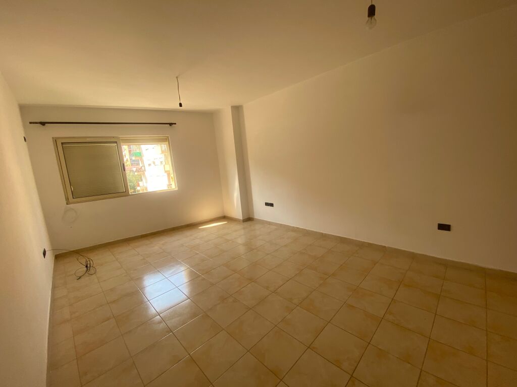 Apartment 2+1+2 for rent empty in Fresk