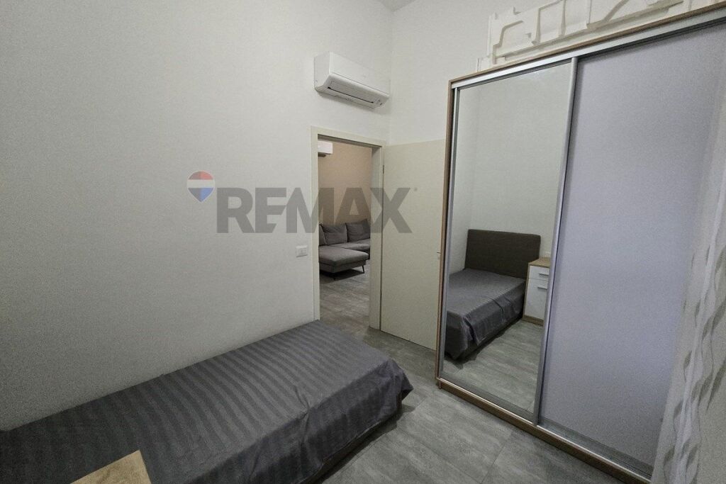 Shitet apartament 2+1 Kompleksi Kontakt