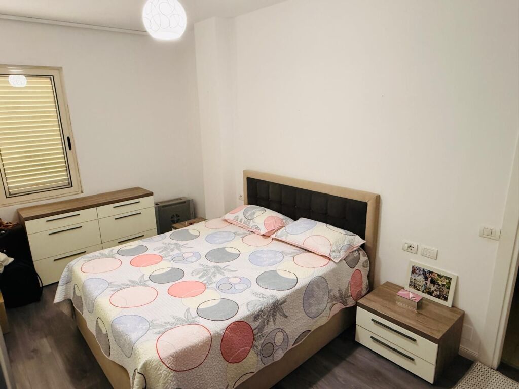 Appartamento 2+1+2 in vendita Palazzi Cabej Yzberisht !