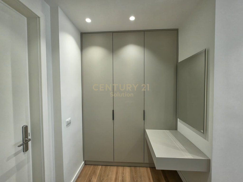 PREMIUM STUDIO FOR RENT, OPPOSITE RADISSON