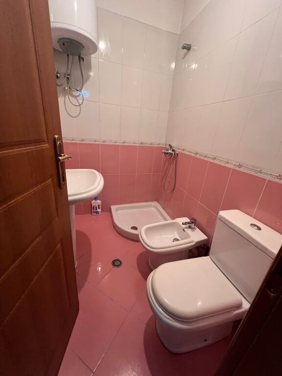 For rent 2+1+2 5 Maji Street 50,000 leke