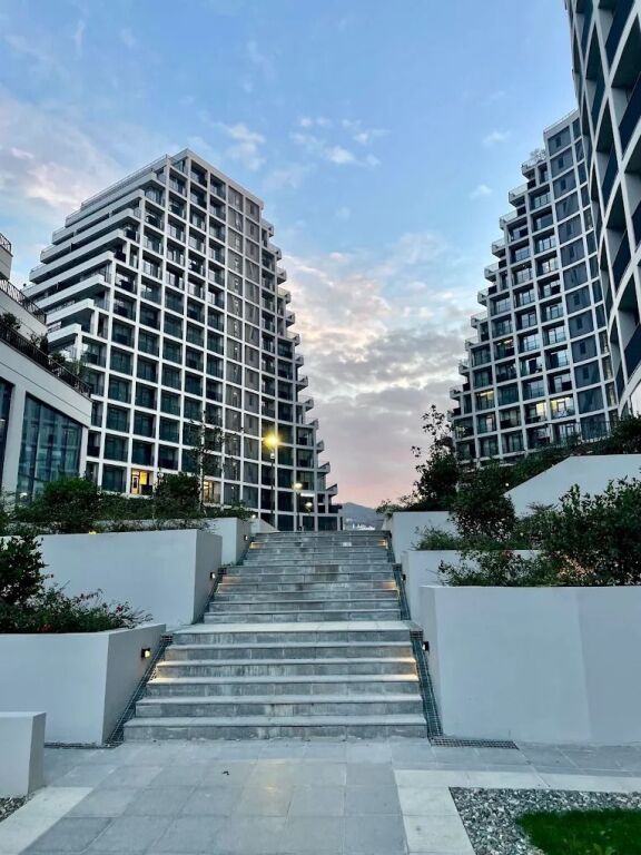 🏢 Appartamento 2+1 in affitto per ufficio – Residenca Lake View📍