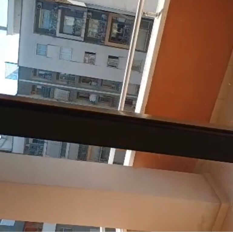 2+1,arredato al bar kronos in astir,530 mila leke