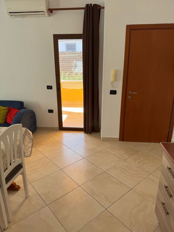 2+1,kat 2 godine private,sauk i ri te hotel baroni