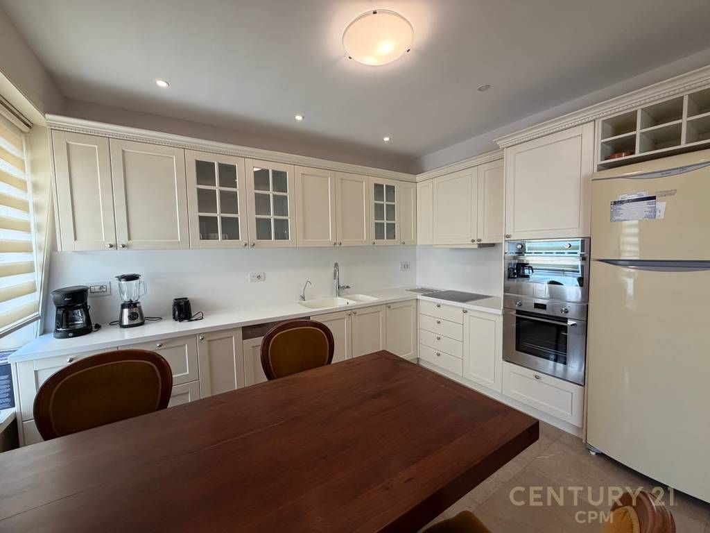 Apartment 4+1+2 for Rent, Bllok