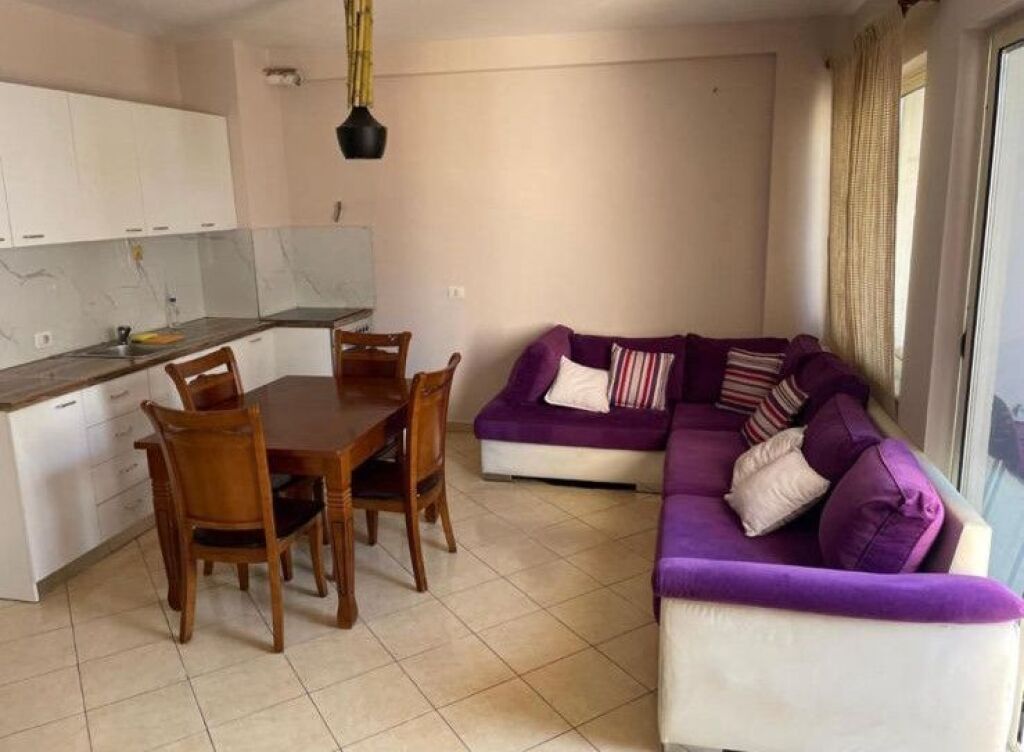 Qera | Apartament 1 + 1 | Yzberisht | 400 €/muaj