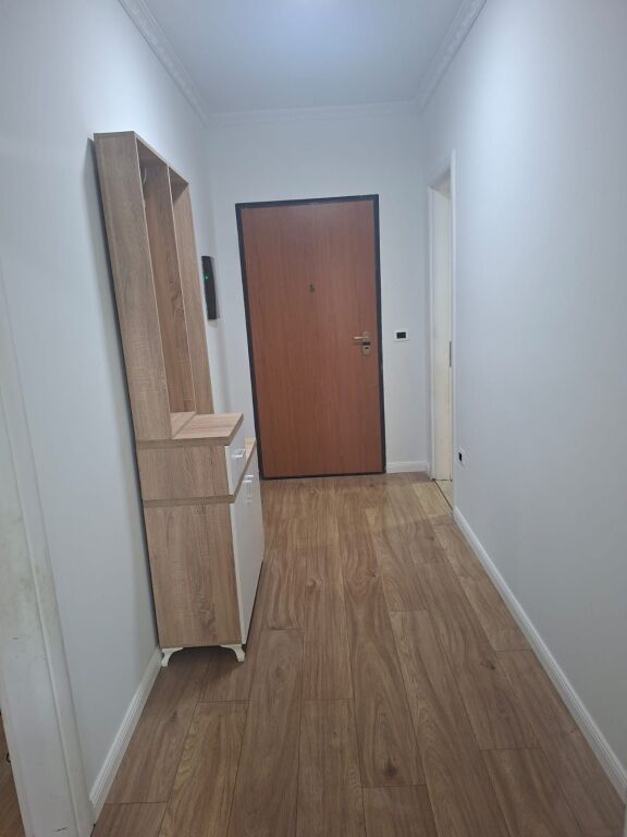 Jepet me qera apartamenti 2+1