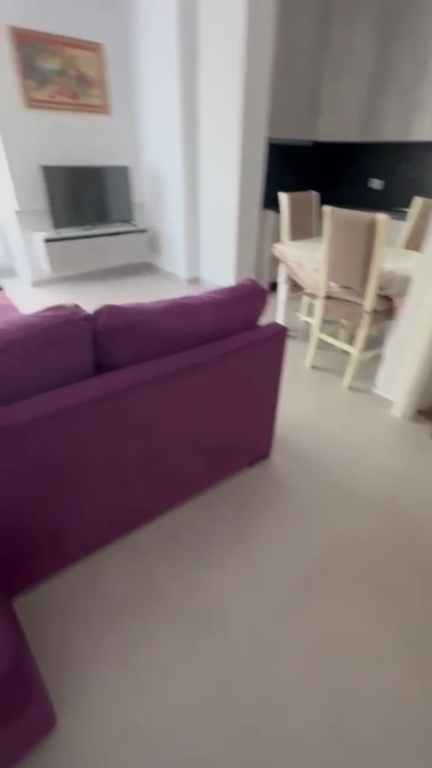 Apartament 1+1 per qera Kristal Center !