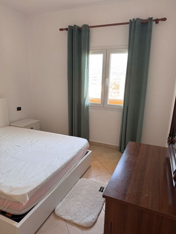 2+1,kat 2 godine private,sauk i ri te hotel baroni