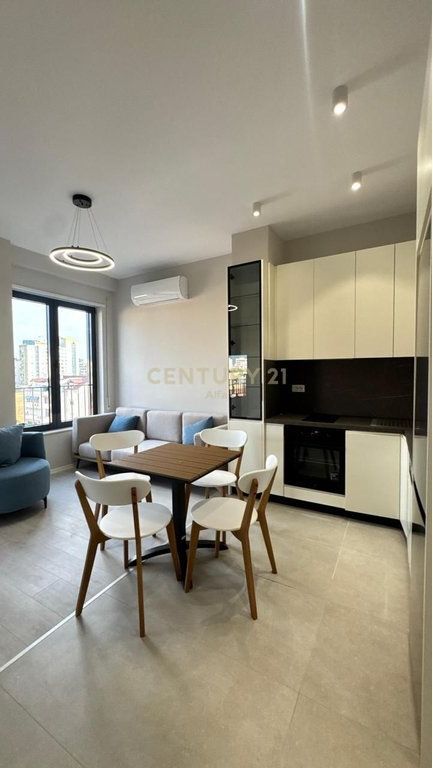Appartamento 1+1 in affitto in via Karl Gega, vicino all'ex Stazione Ferroviaria! 800 € /Mese