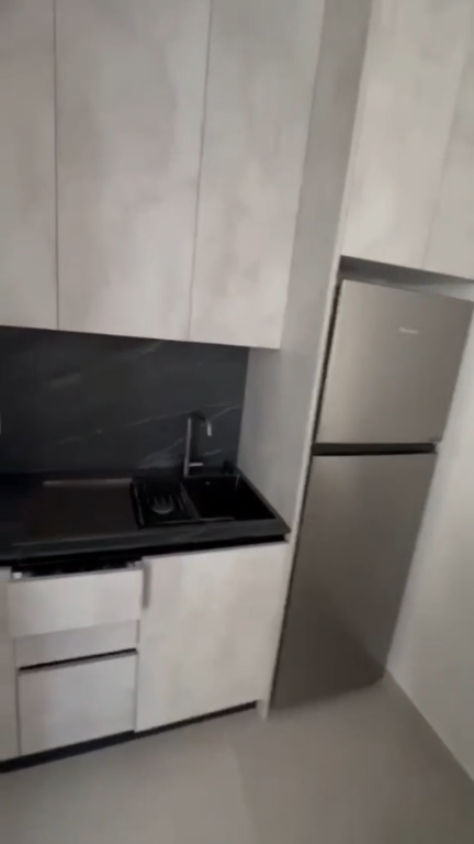 Apartament 1+1 per qera Kristal Center !