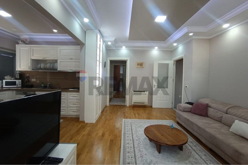 Apartament 2+1+ Depo me qera tek 5 Maji