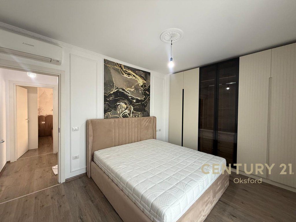 Ekskluzive! Shesim apartament 2+1+2,tek Kompleksi "Fiori Di Bosko" !