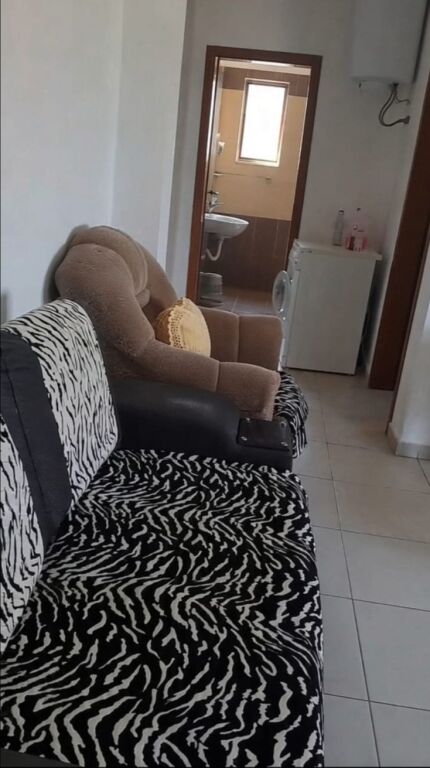 Affitto | Apartament 1 + 1 | Rruga Xhebrahimi | 350 €/mese