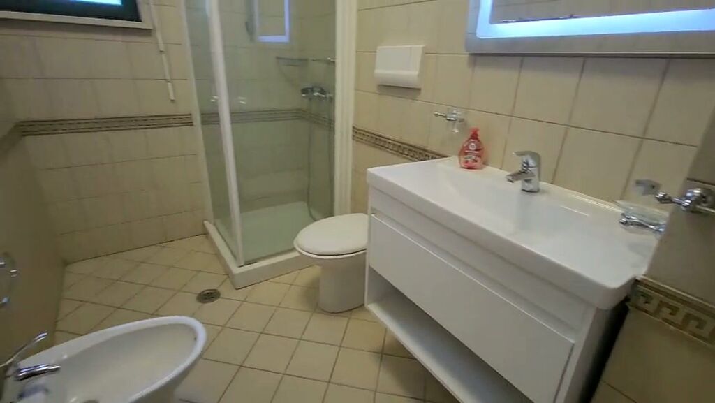APARTMENT 2+1 1,500 EURO UNIVERSITY BOOK