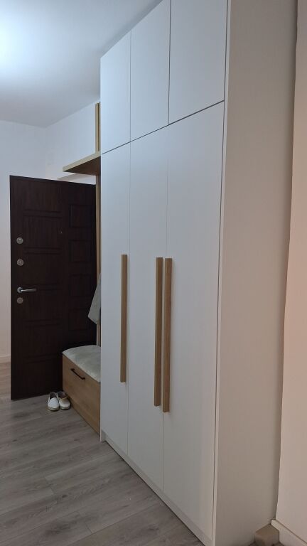 Apartament 2+1 📍 Rruga e Kavajes