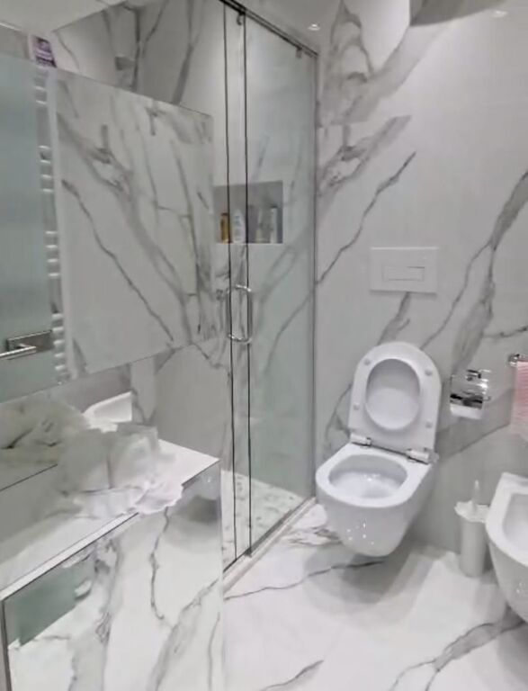 Apartment 2+1+2+ separate kitchen for rent at the Twin Towers, Pyramid, Etc, former Blloku.