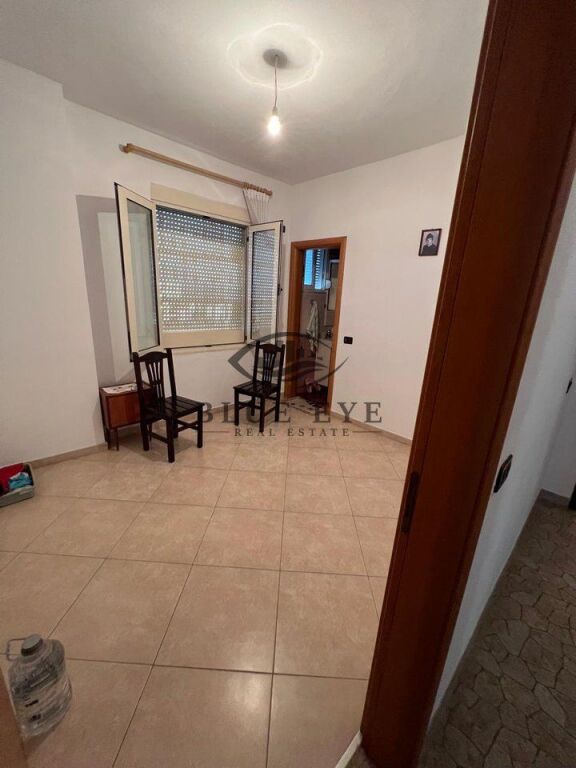 APPARTAMENTO 3+1+2 IN VENDITA – VICINO AL TRIBUNALE, DURRËS!