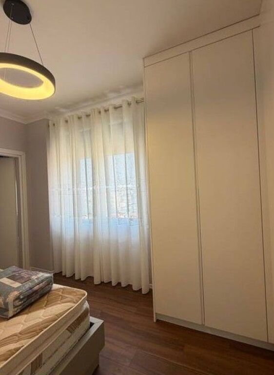 🏡 **JEPET ME QIRA APARTAMENT 2+1+2 – DON BOSKO**