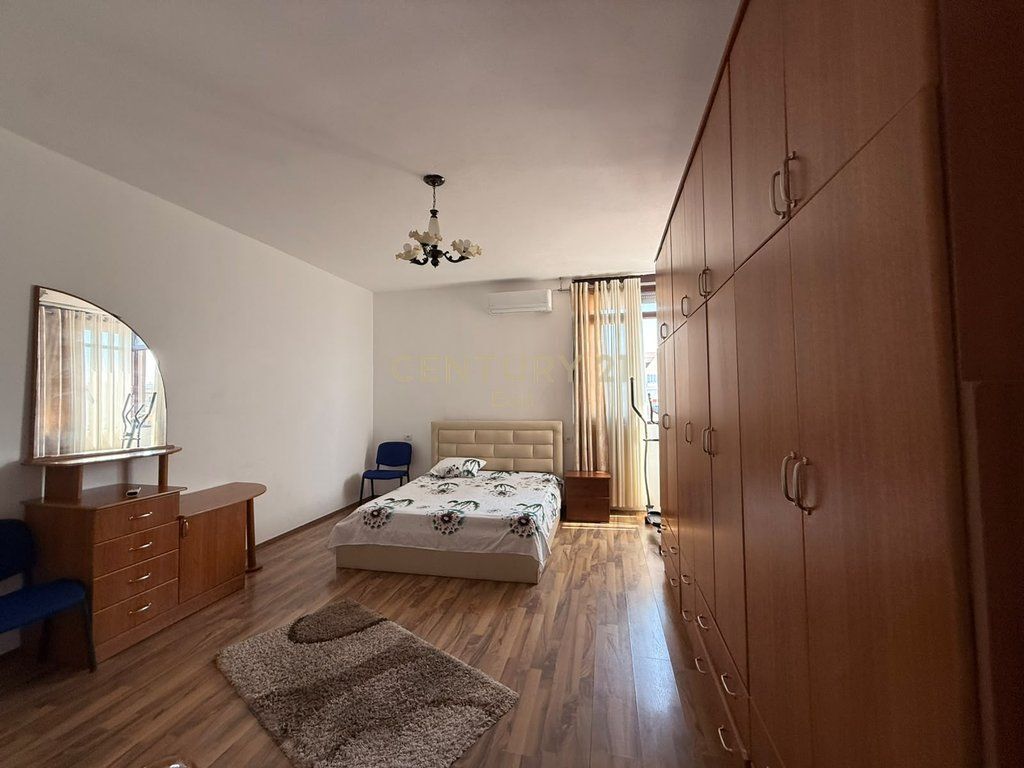 Apartament 1+1 Me Qira në Ish Rajoni i Policisë, Durrës !