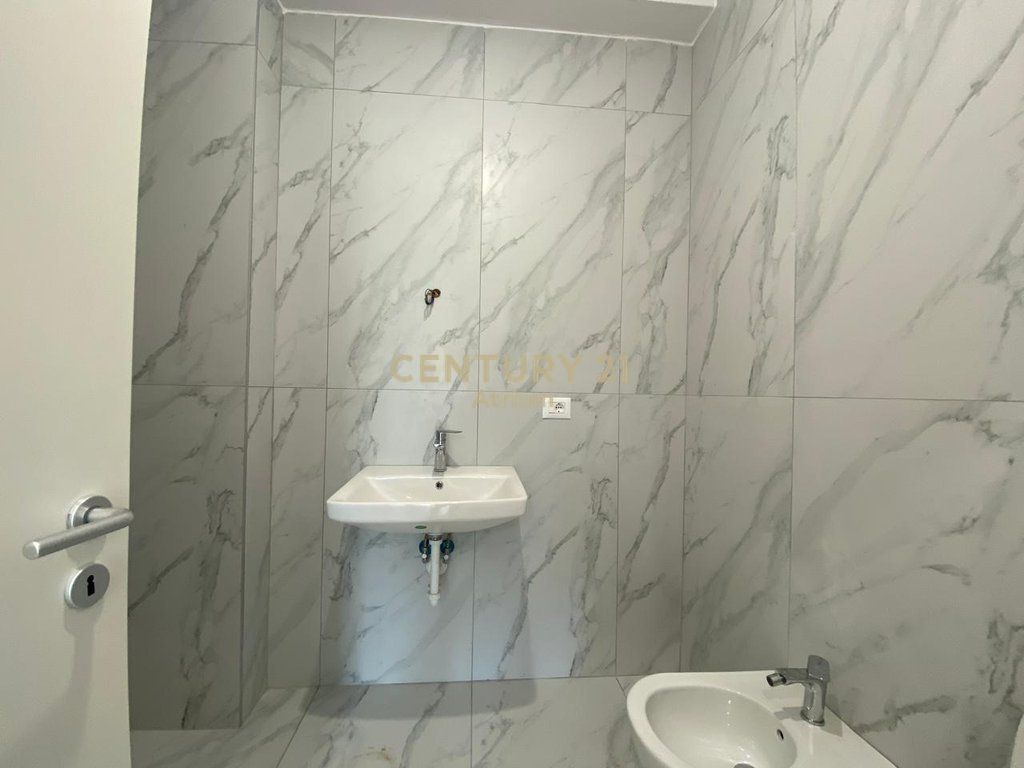 APARTAMENT PER SHITJE 2+1+2 TEK REZIDENCA KAIMI !