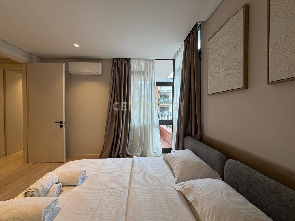 SHITEN 3 APARTAMENTE – INVESTIM IDEAL NË ZEMËR TË TIRANËS 400,000 €