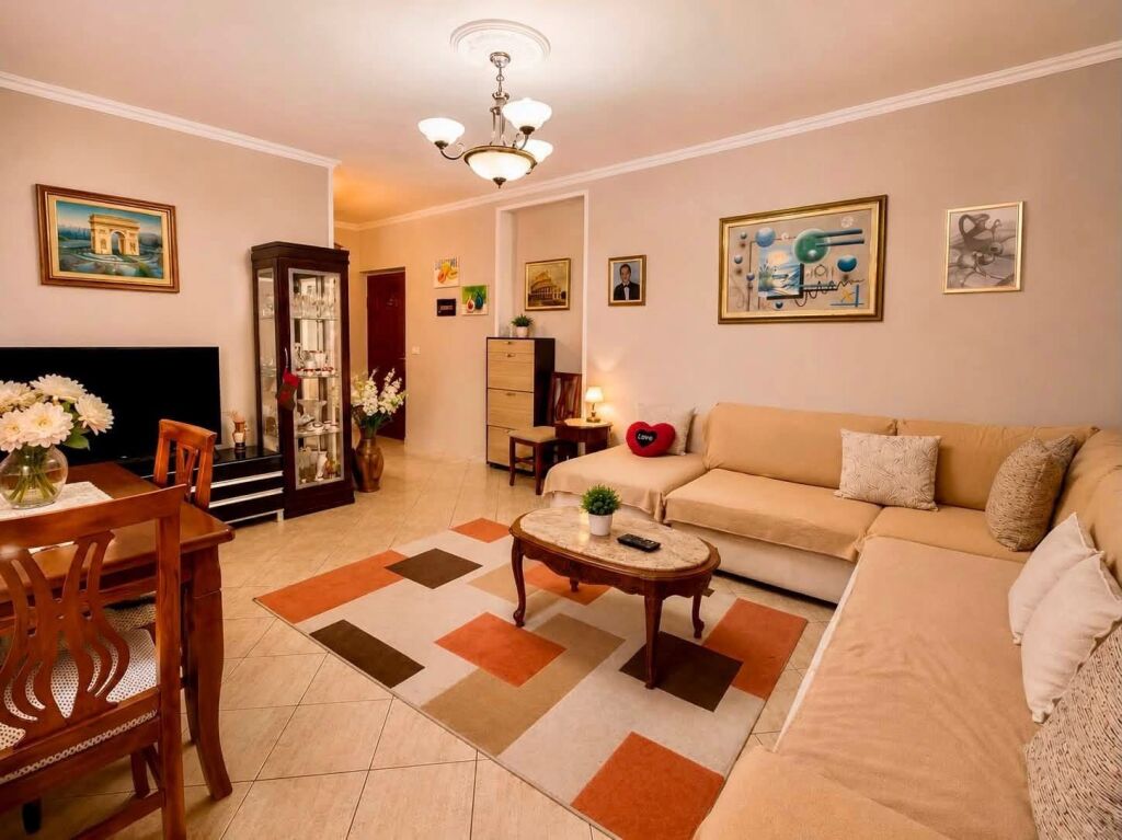 Shitet apartament 2+1 ne Myslym Shyri