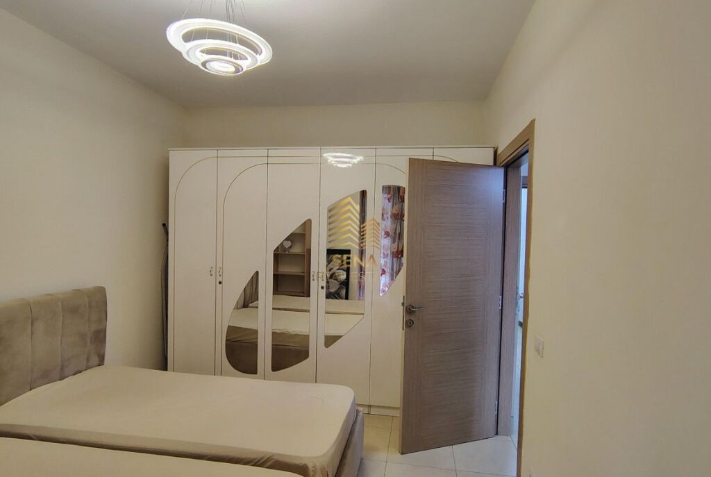 Qira, Apartament 1+1+Blk,Pazar i ri, 60.000 Leke/muaj