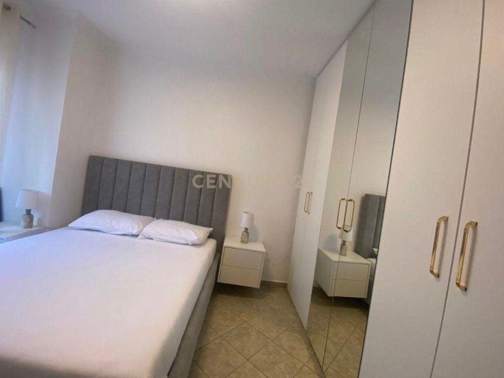 Apartament 2+1 Me Qira në Durrës - 550€
