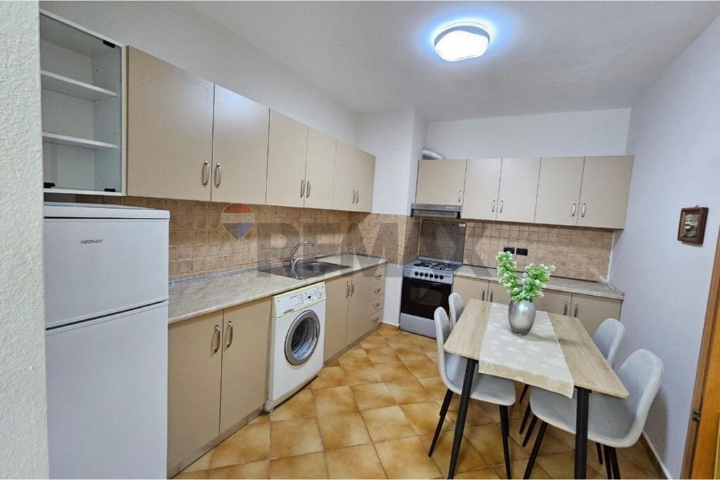 Apartament 1+1 per qira tek Sheshi Wilson!