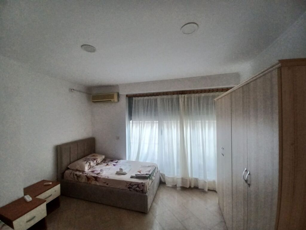 Appartamento 2+1+2 in affitto Via Fortuzi 750 €