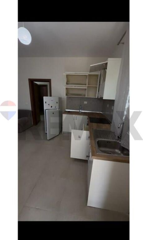 Apartament - Për Qira - Rruga Dalip Topi, Tiranë