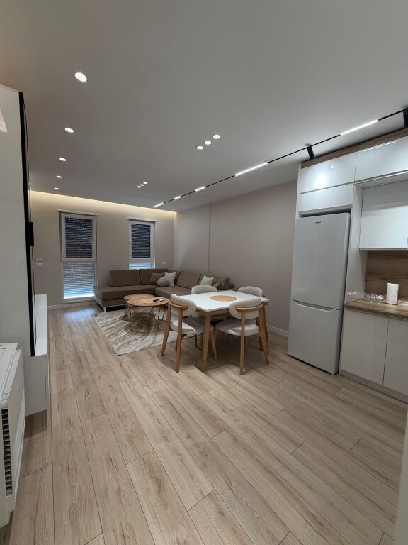 JEPET ME QIRA APARTAMENT 2+1