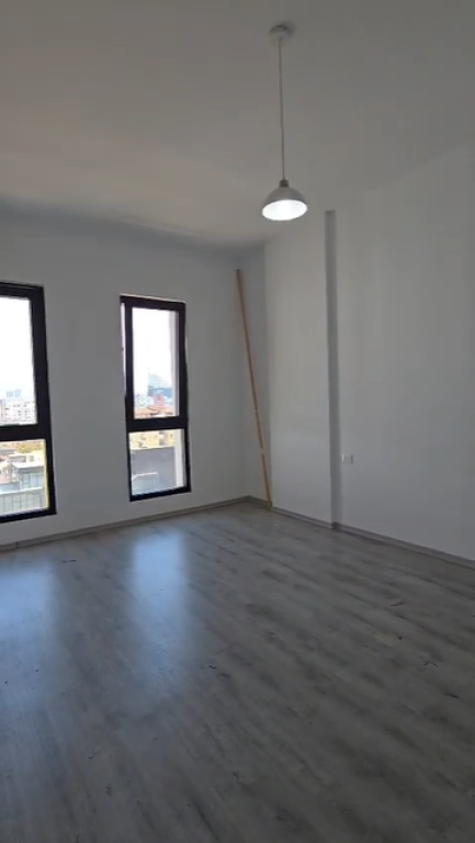✨Zyrë me qira – Kompleksi Square 21 ✨70 m²