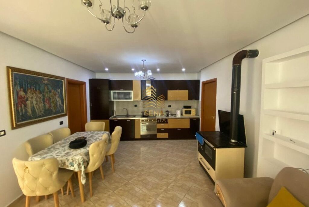Affitto, Appartamento 2+1+Blk, Yzberisht-Pallatet Cabej, 50.000 Leke/Mese