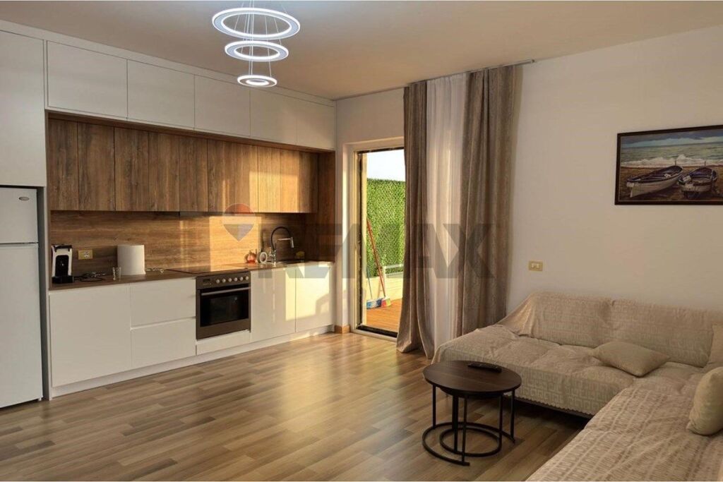 Apartament - Për Shitje - Shkëmbi i Kavajës, Durrës